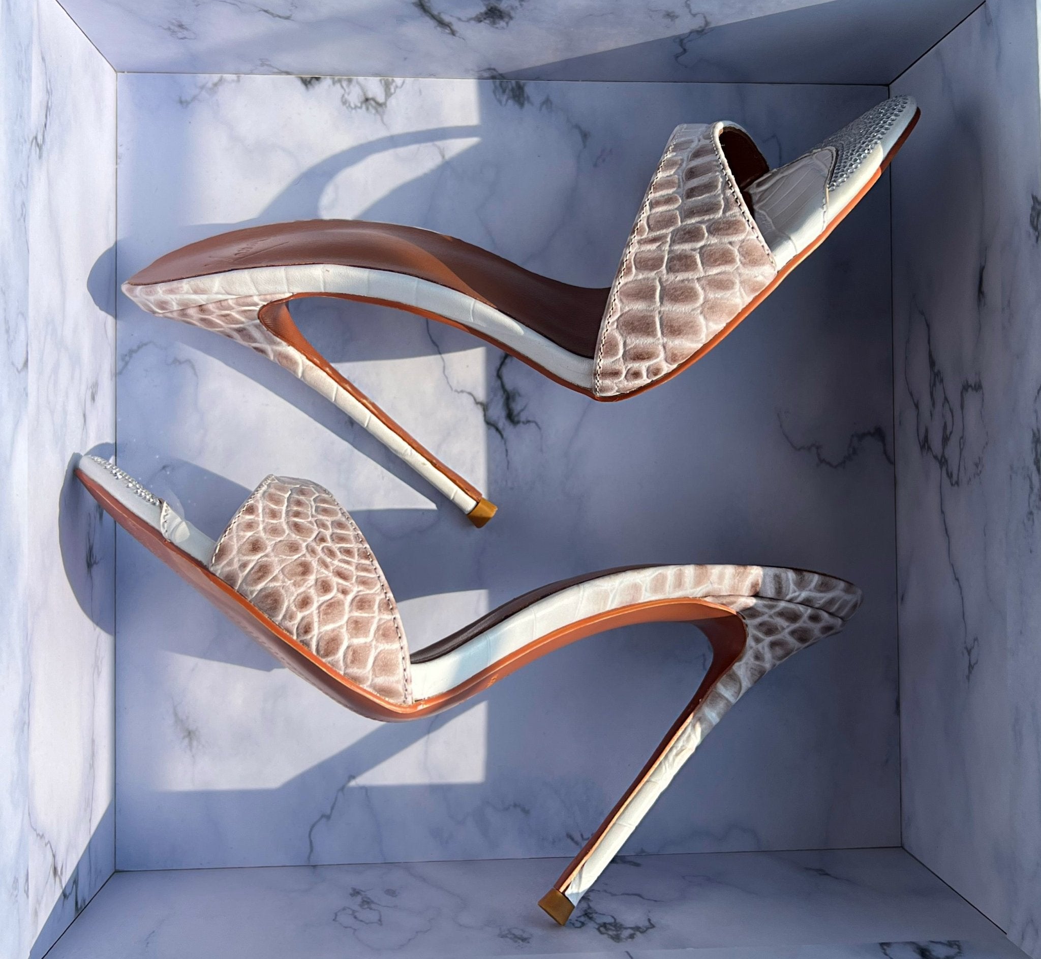 HIMALAYAN CROC MULES LES EXTRAORDINAIRES - Kandee