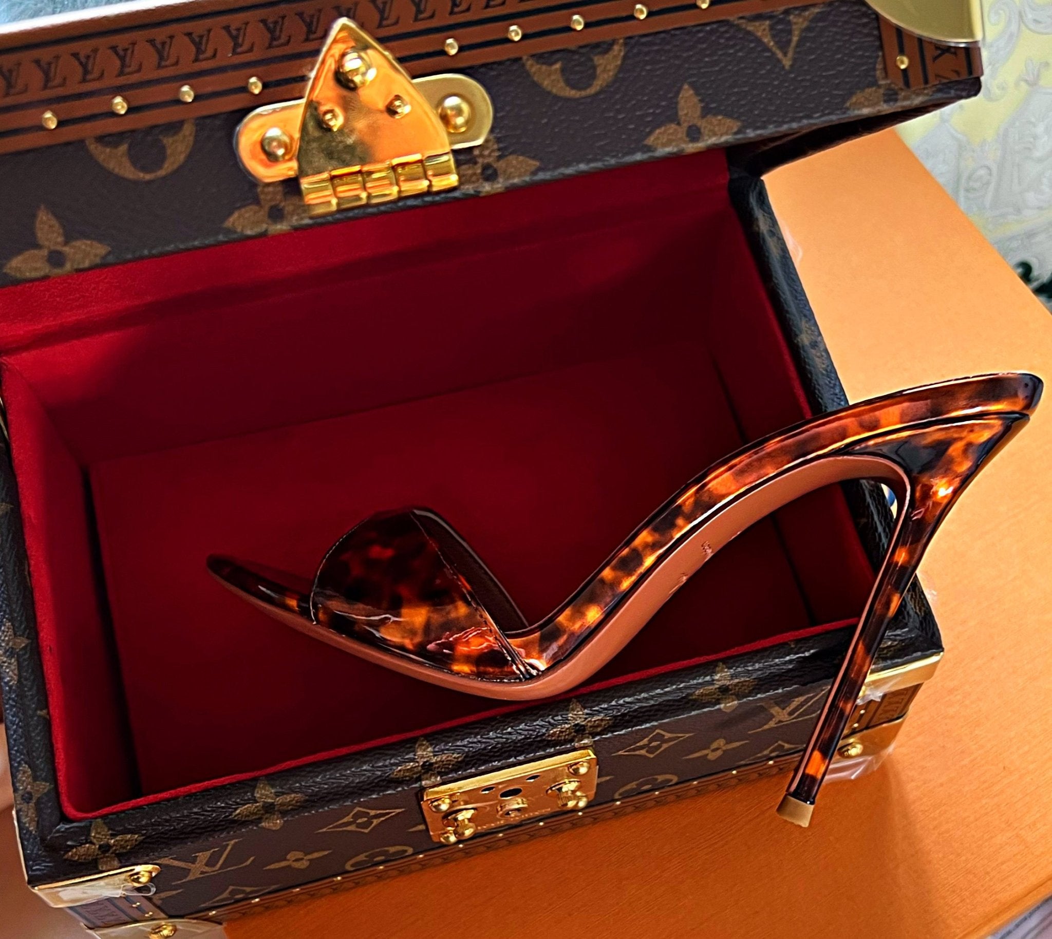 Tortoise Gloss Mules - Kandee
